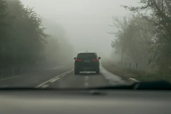 Dwa zdarzenia drogowe w Ostrowcu Świętokrzyskim. Policja apeluje o ostrożność